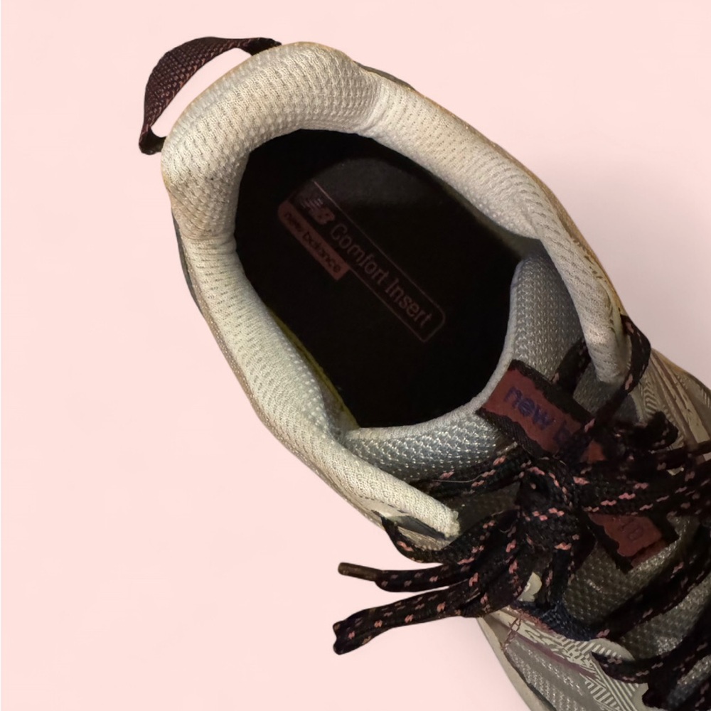 New Balance Women's Sneakers in Gray and Black - Picture 8 of 8